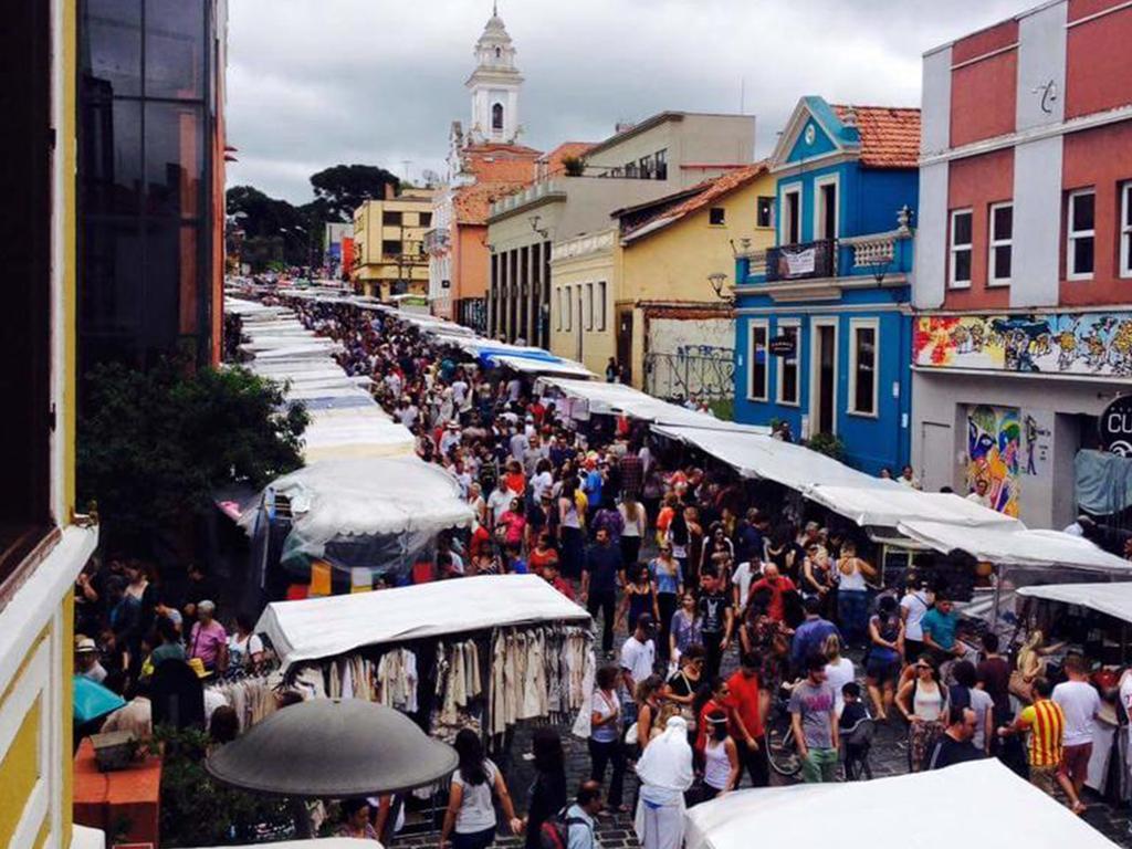 Curitiba Hostel Экстерьер фото