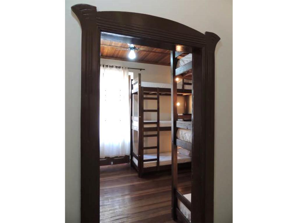 Curitiba Hostel Экстерьер фото