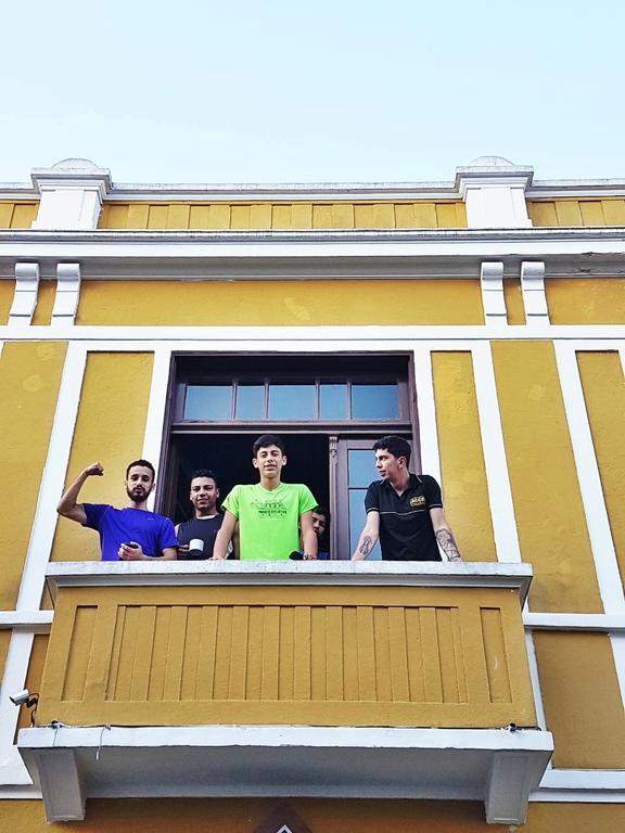 Curitiba Hostel Экстерьер фото